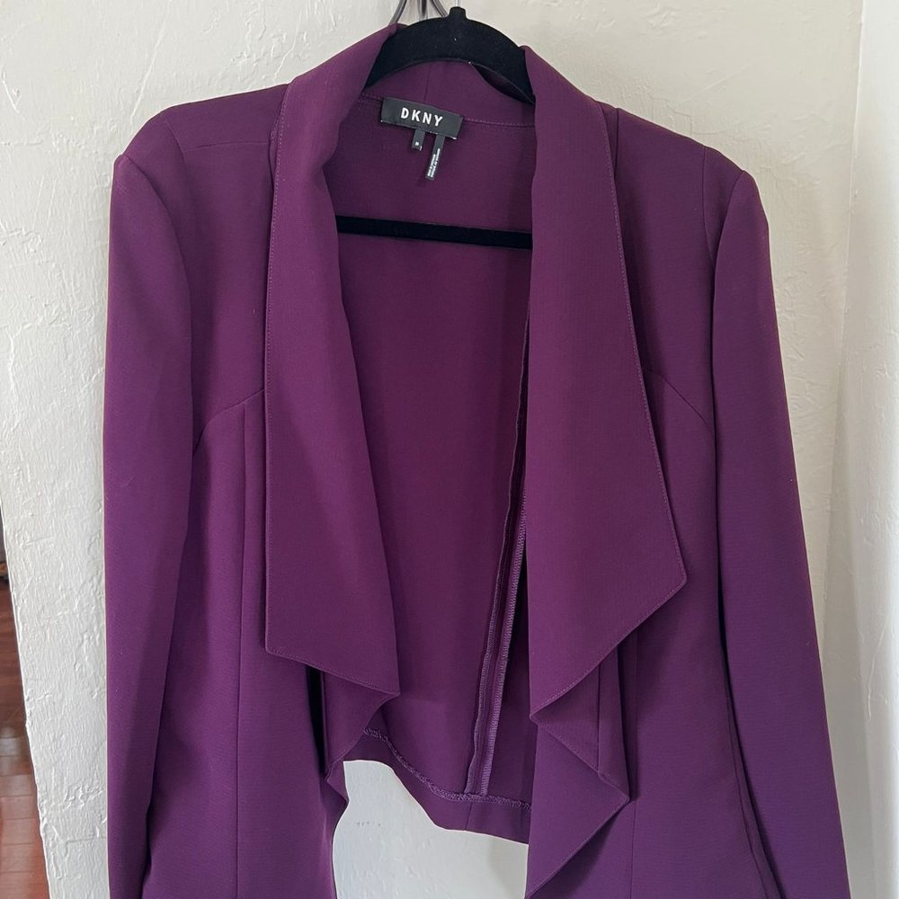 D K N Y -  Purple Blazer